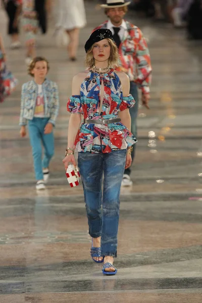 Look 72